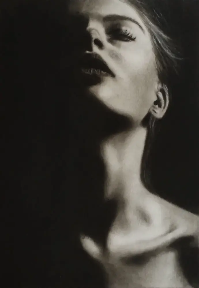 Hyper-realistic Girl Portrait